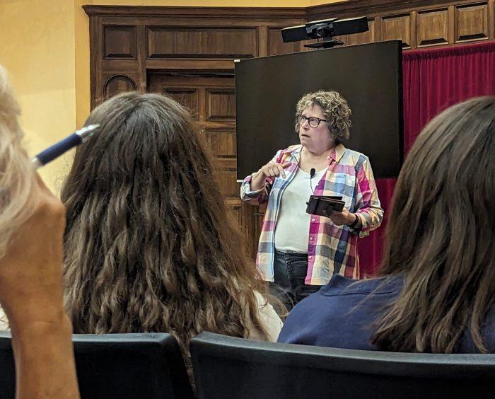 Lecturing on Context Analysis for Bible Study Methods this summer